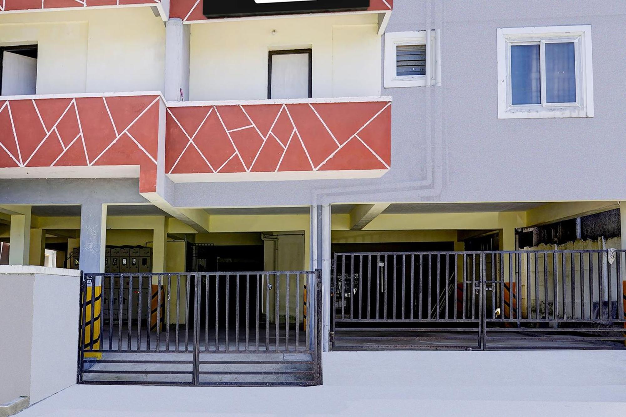 Collection O Sithalapakkam Medavakkam Formerly Srinivasa Residency Madrás Exterior foto