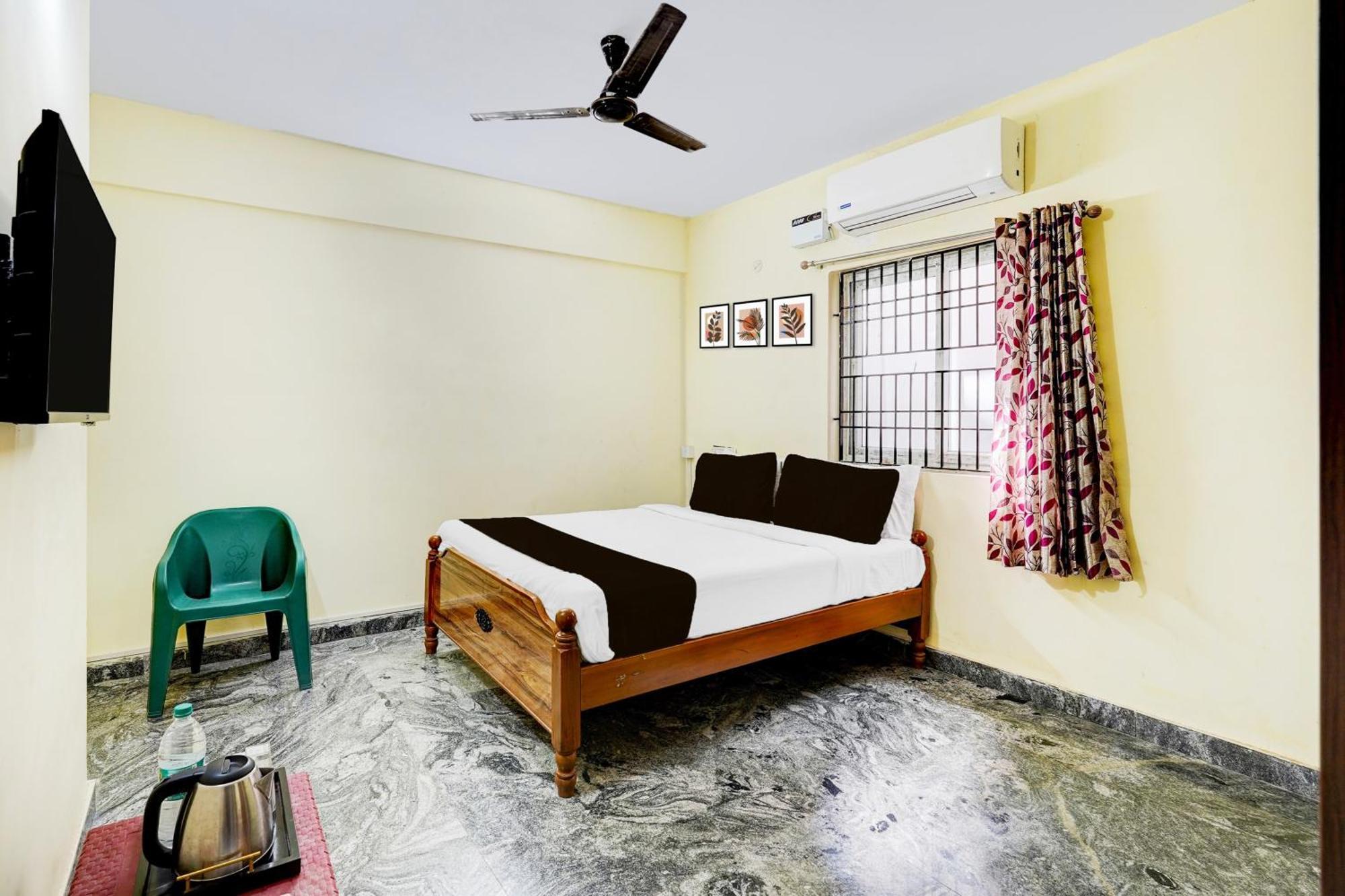 Collection O Sithalapakkam Medavakkam Formerly Srinivasa Residency Madrás Exterior foto