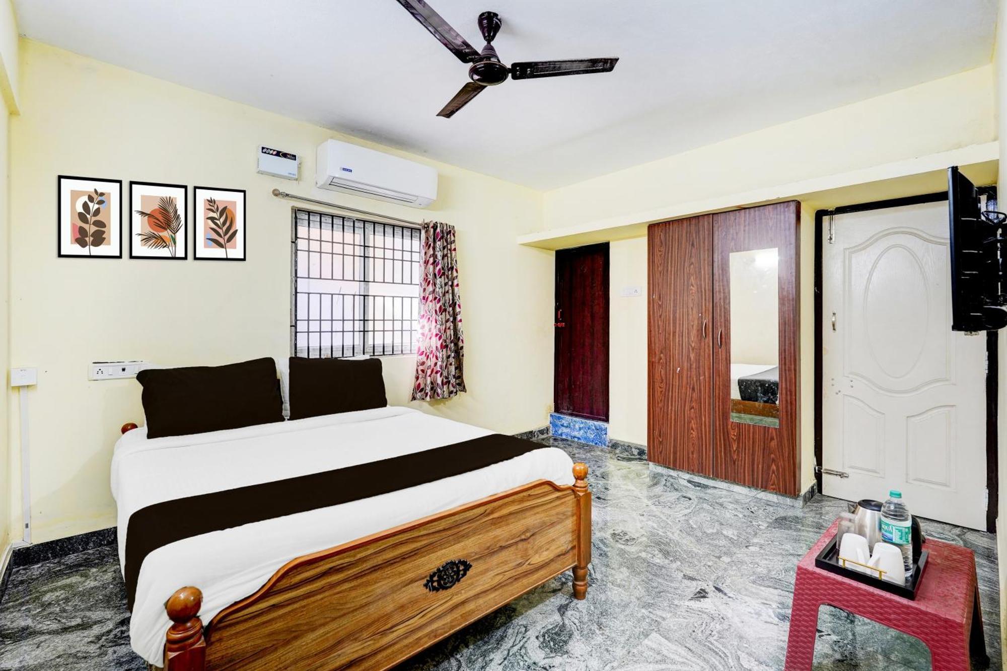 Collection O Sithalapakkam Medavakkam Formerly Srinivasa Residency Madrás Exterior foto